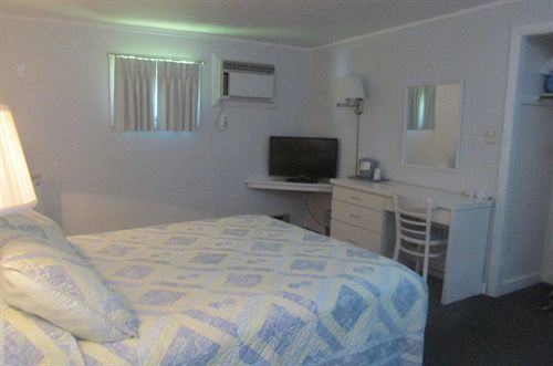 Country Squire Motel Литълтън Екстериор снимка